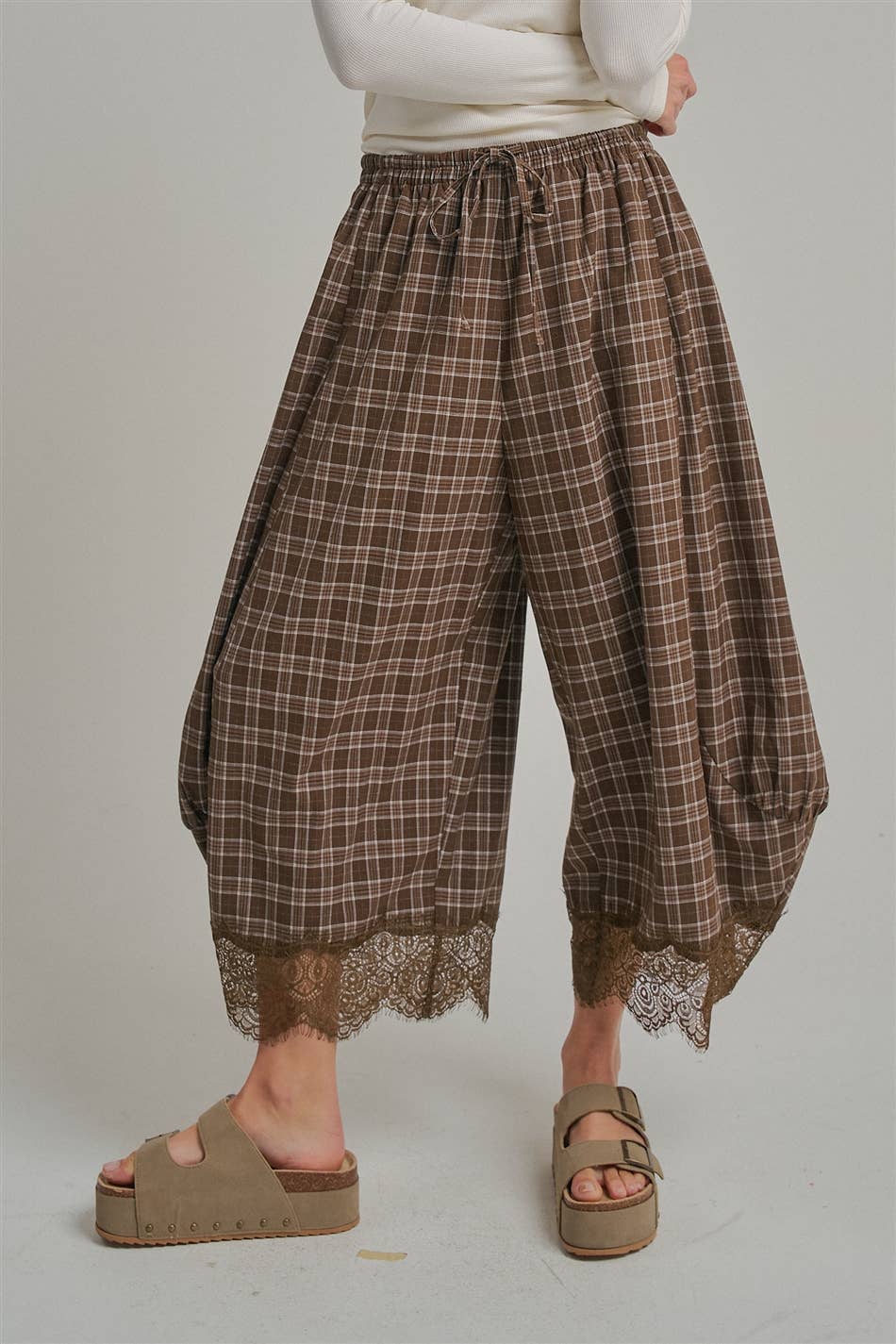 Brown Plaid Balloon Pants