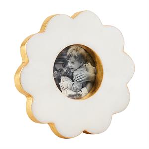 Scalloped Marble Frame