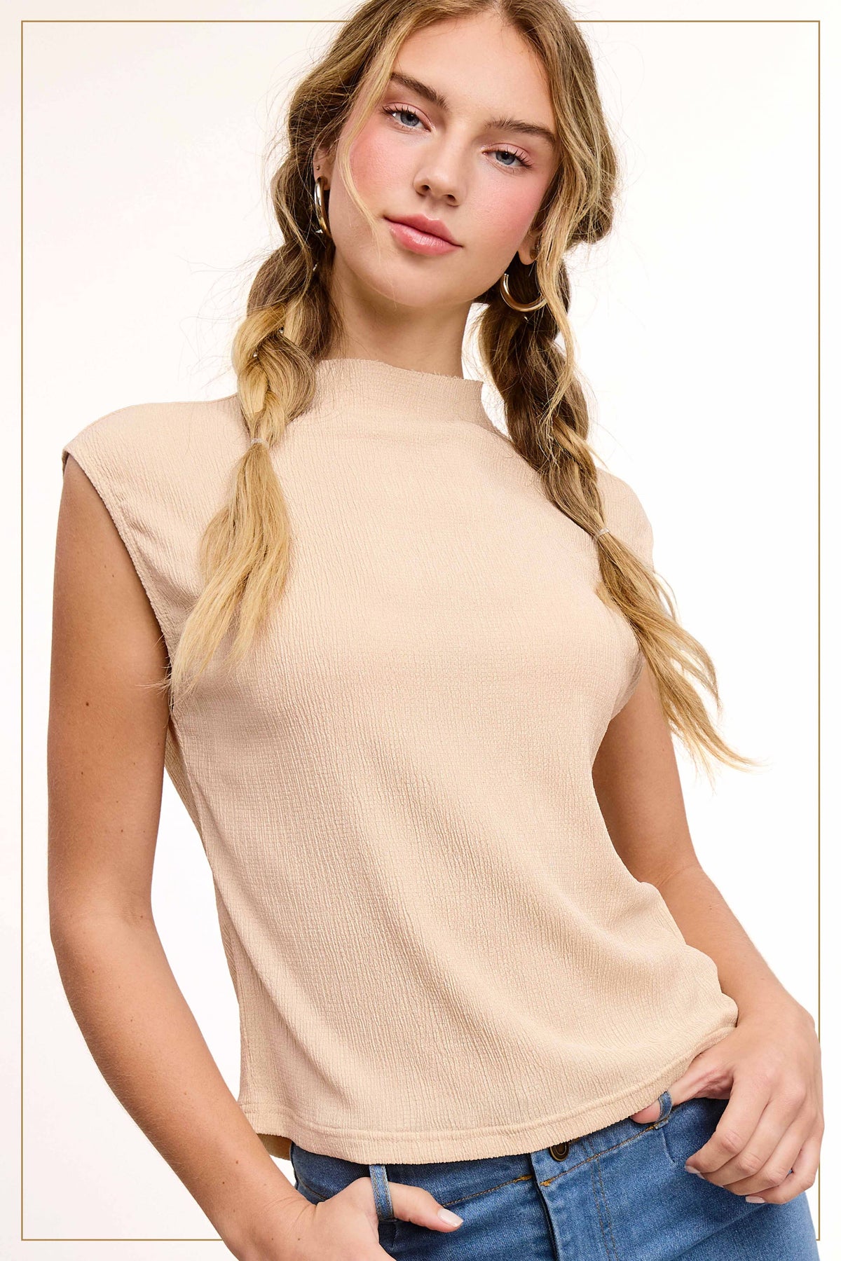 Stretchy Crinkled Sleeveless Top