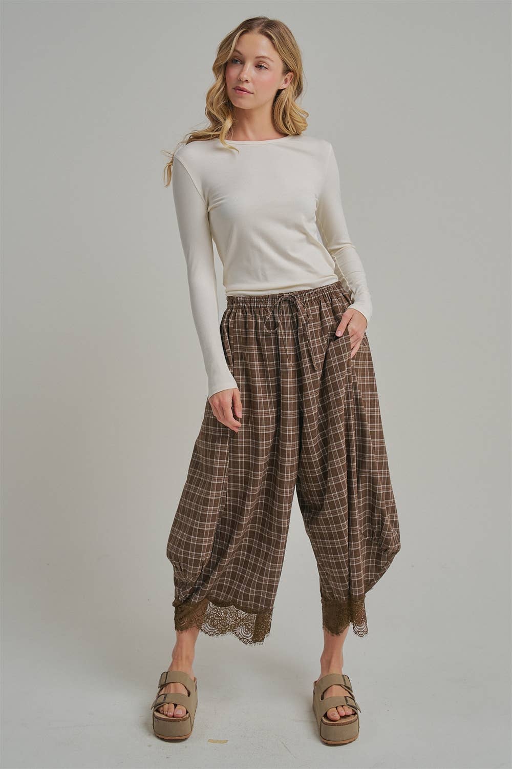 Brown Plaid Balloon Pants