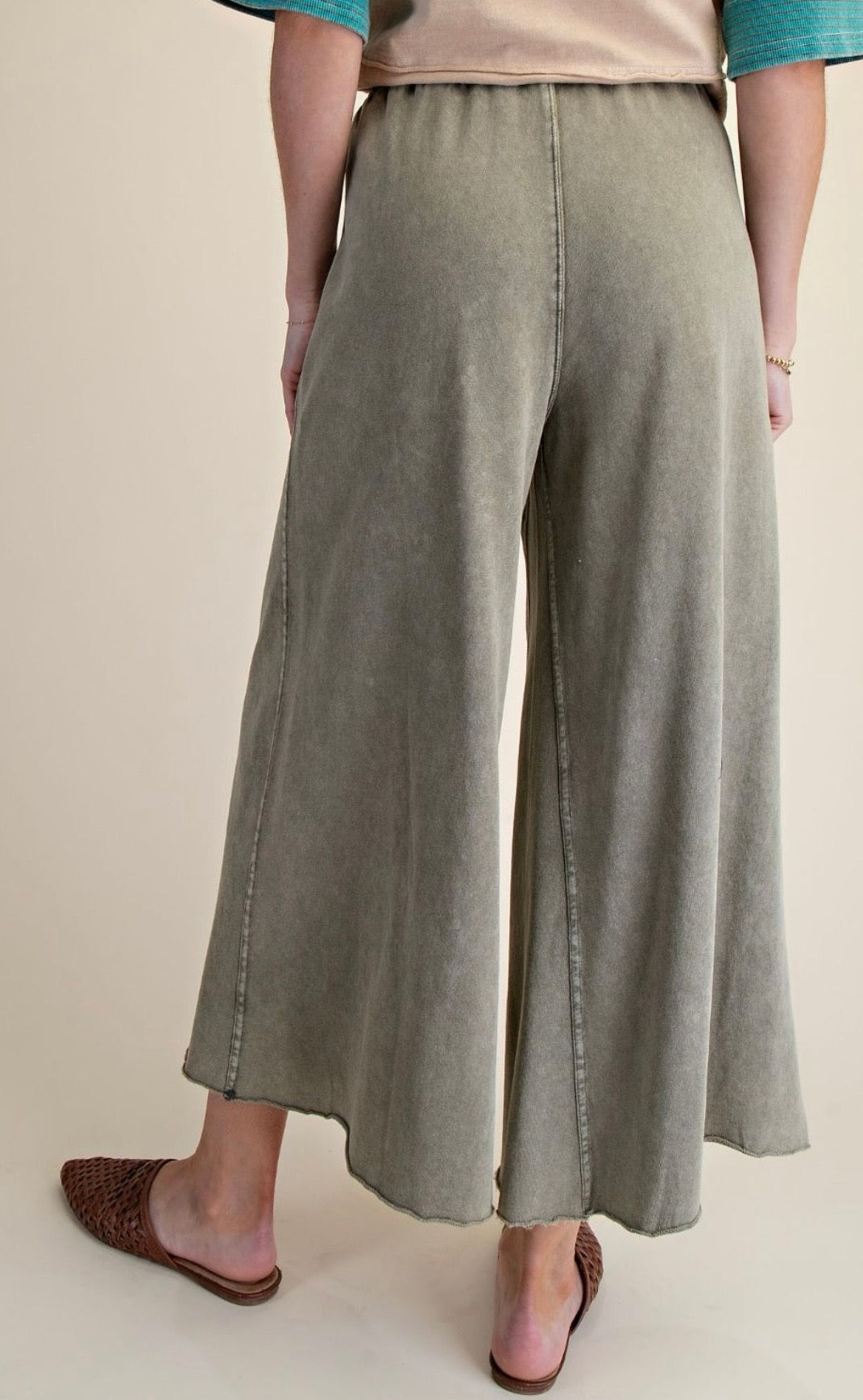Mineral Washed Terry Knit Pants in Ash