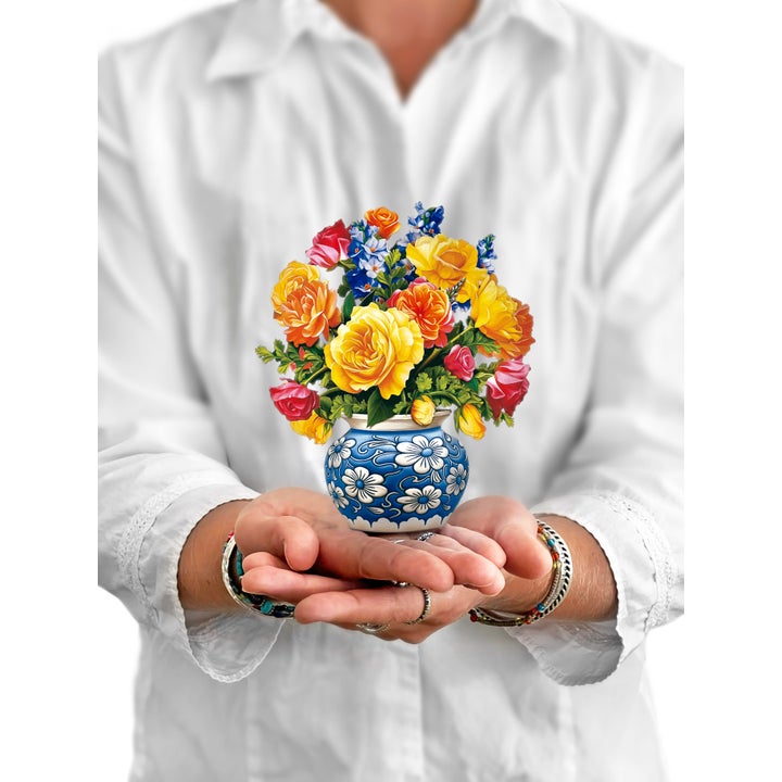 Mini Pop-Up Bouquet
