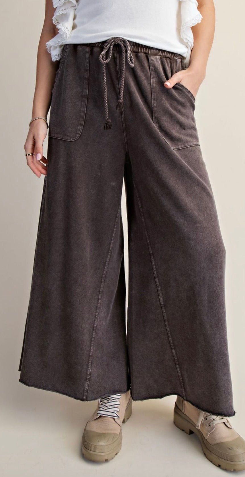 Mineral Washed Terry Knit Pants in Chocolate