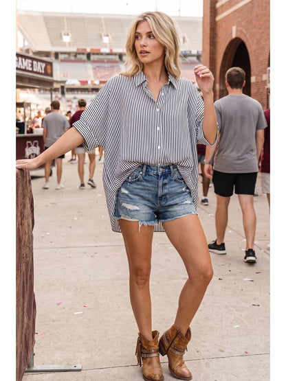 Loddi Oversized Black Stripe Blouse