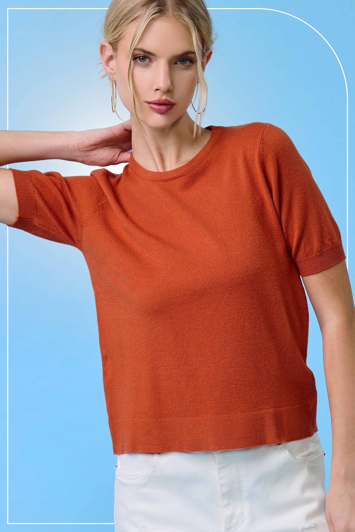 Lightweight Sweater in Pumpkin