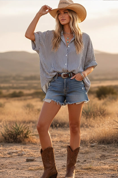Loddi Oversized Black Stripe Blouse