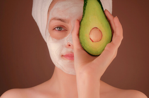 detox face mask with avocado